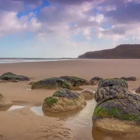 Badgers Retreat - Part Of The The Bay Village With Pool, Gym And Direct Access, Pub, Restaurant, Tennis And Meadows Walks בית נופש פילי