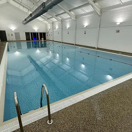Badgers Retreat - Part Of The The Bay Village With Pool, Gym And Direct Access, Pub, Restaurant, Tennis And Meadows Walks בית נופש פילי