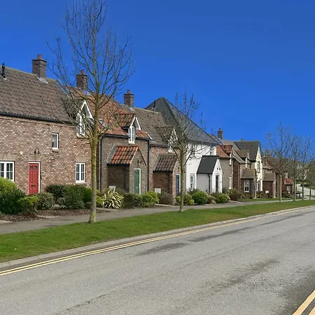 Badgers Retreat - Part Of The The Bay Village With Pool, Gym And Direct Access, Pub, Restaurant, Tennis And Meadows Walks Filey