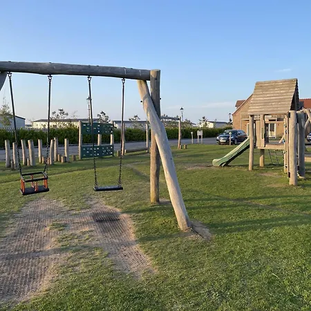 Badgers Retreat - Part Of The The Bay Village With Pool, Gym And Direct Access, Pub, Restaurant, Tennis And Meadows Walks Filey