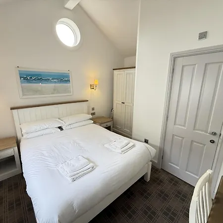 Holiday home Badgers Retreat - Part Of The The Bay Village With Pool, Gym And Direct Access, Pub, Restaurant, Tennis And Meadows Walks